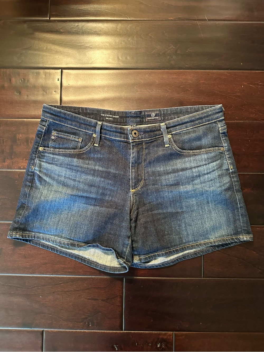 AG Adriano Goldschmied The Stevie Short Denim Shorts Dark Wash Size 31